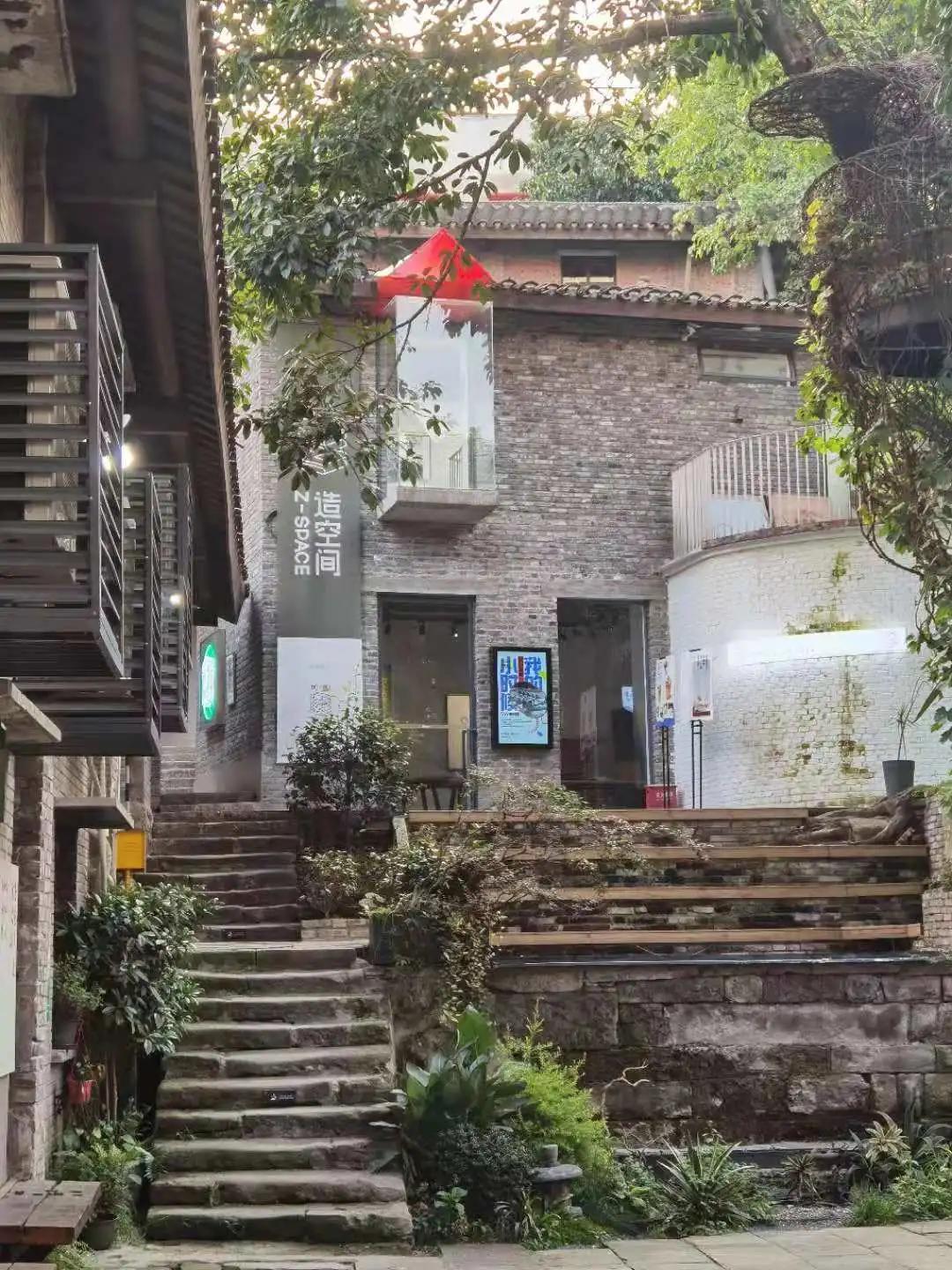 重庆旅游景点排行榜前十名：轻松规划山城之旅，避开选择困难