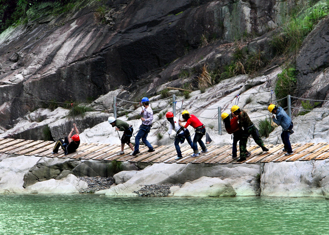 福鼎哪里好玩景点推荐：太姥山云海、九鲤溪漂流、牛郎岗海滨、嵛山岛秘境全攻略